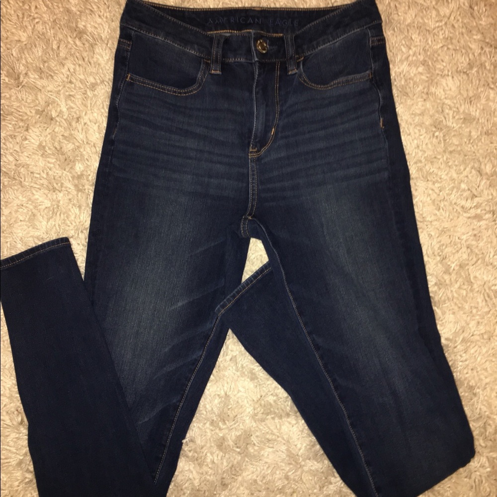 dark wash American Eagle “The Dream Jeans”